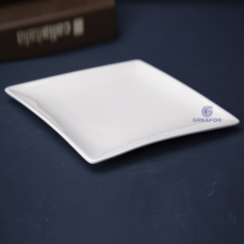 Customize Factory direct best selling Ceramic Plates Porcelain Dinnerware